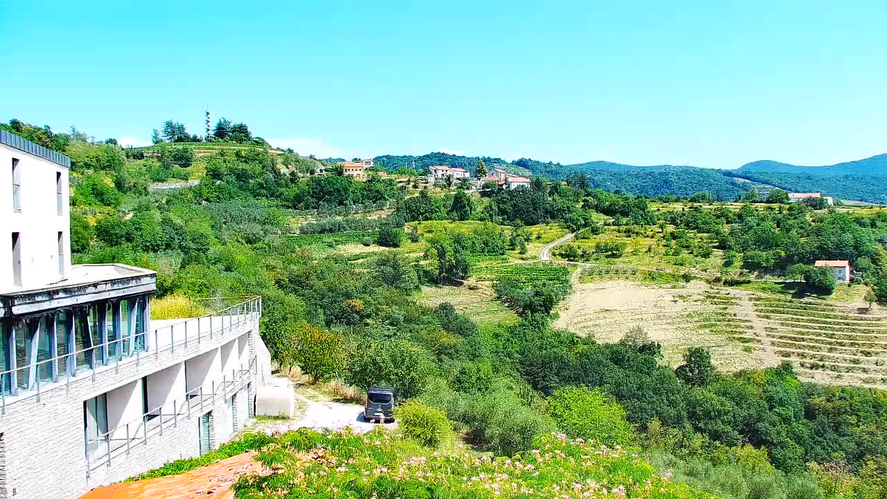 LIVE Šmartno livecam Brda – Hotel San Martin