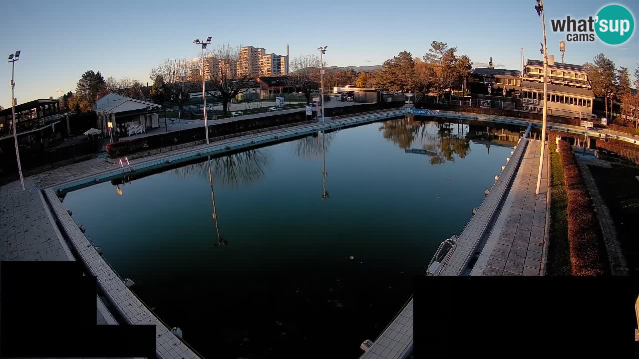 Web kamera Celje – Godišnji bazen za kupanje – glavni bazen