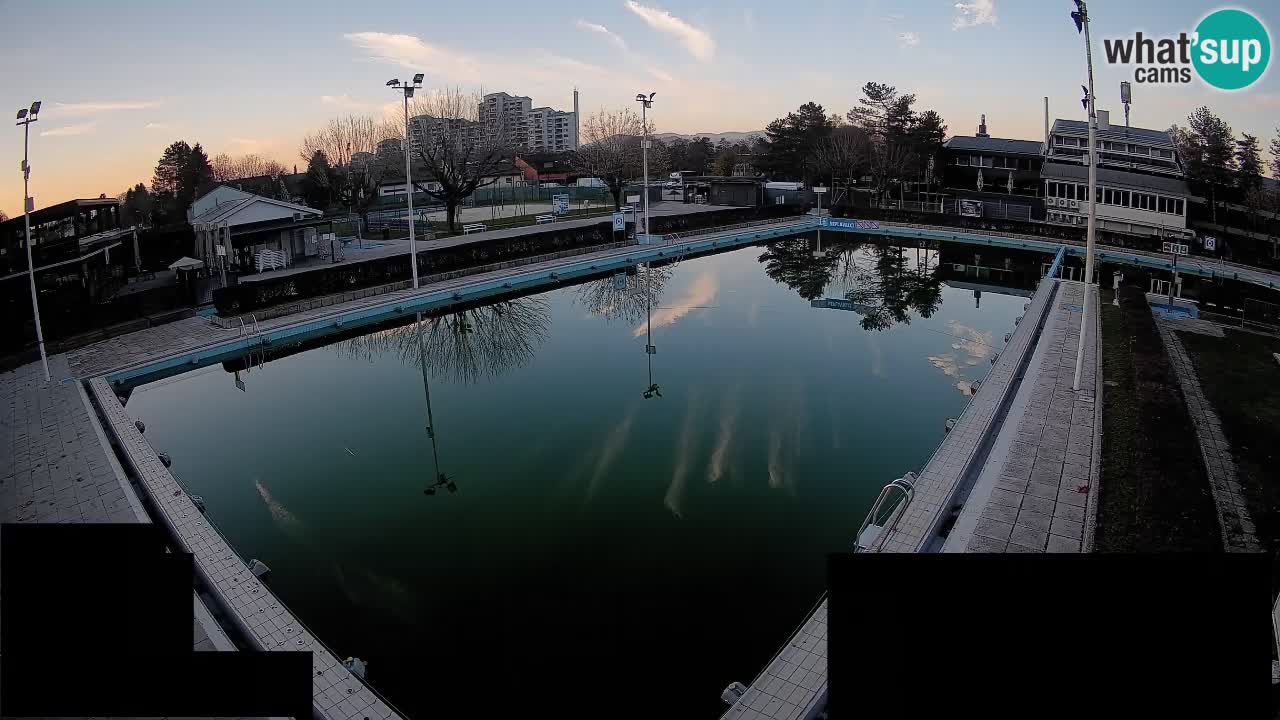 Web kamera Celje – Godišnji bazen za kupanje – glavni bazen