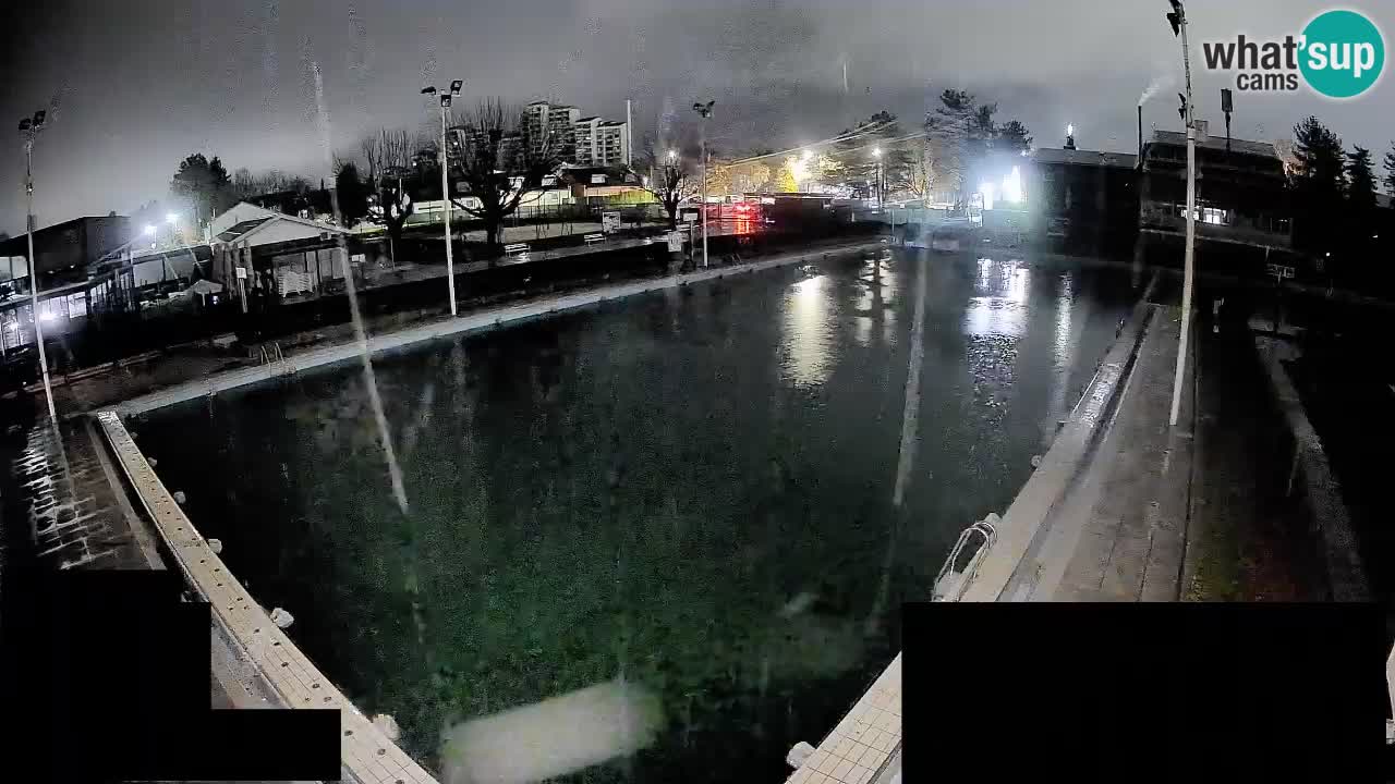 Web kamera Celje – Godišnji bazen za kupanje – glavni bazen