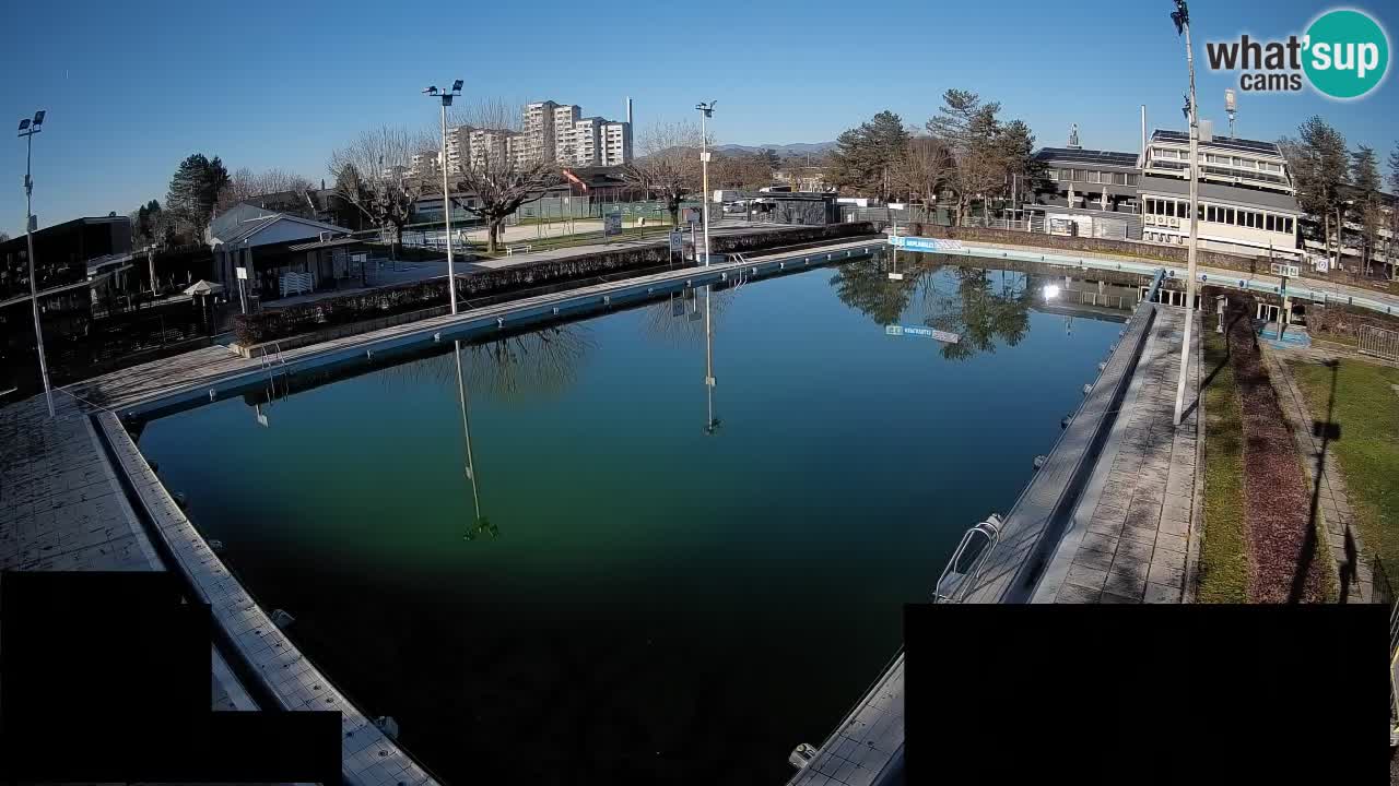 Web kamera Celje – Godišnji bazen za kupanje – glavni bazen
