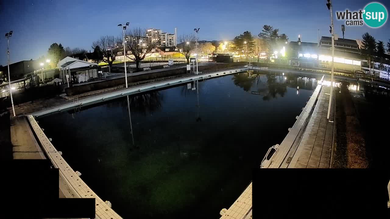 Web kamera Celje – Godišnji bazen za kupanje – glavni bazen