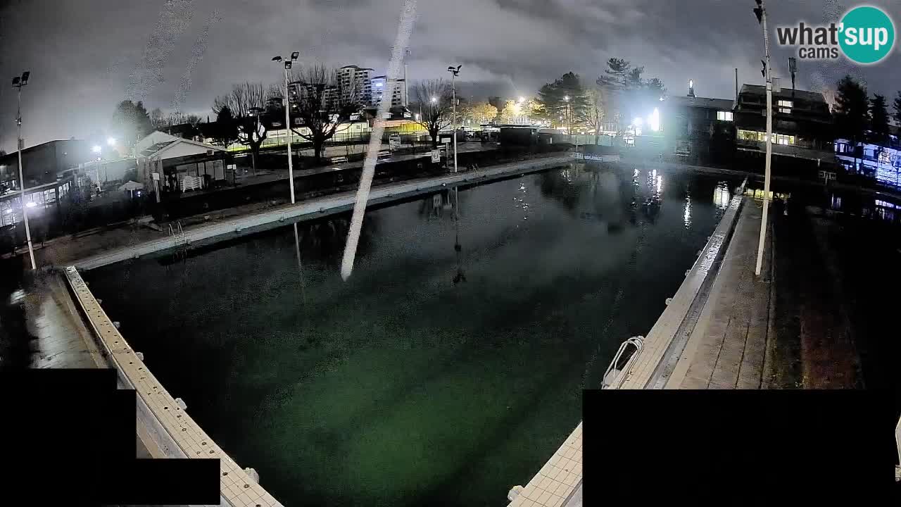 Web kamera Celje – Godišnji bazen za kupanje – glavni bazen