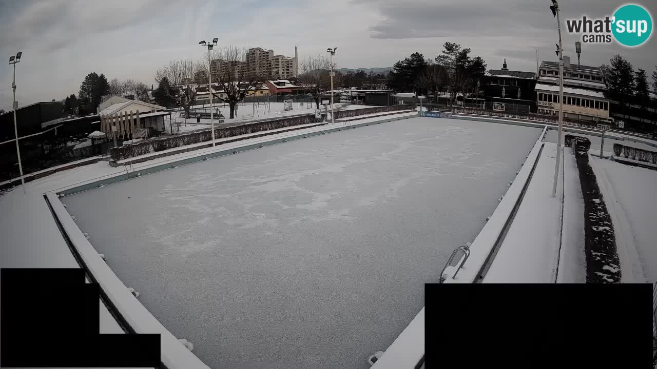 Web kamera Celje – Godišnji bazen za kupanje – glavni bazen