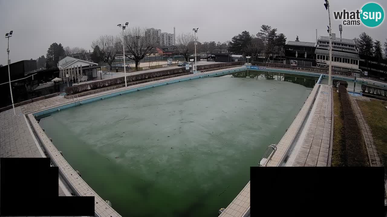 Web kamera Celje – Godišnji bazen za kupanje – glavni bazen