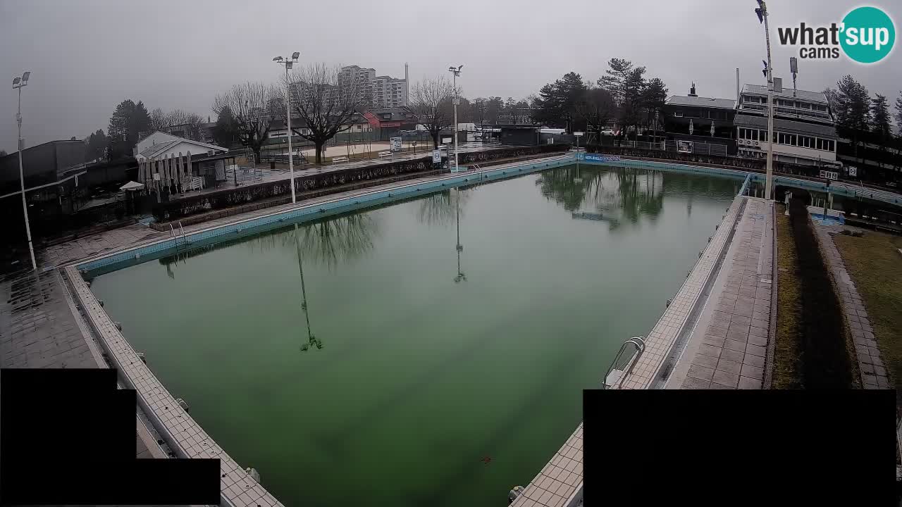 Web kamera Celje – Godišnji bazen za kupanje – glavni bazen