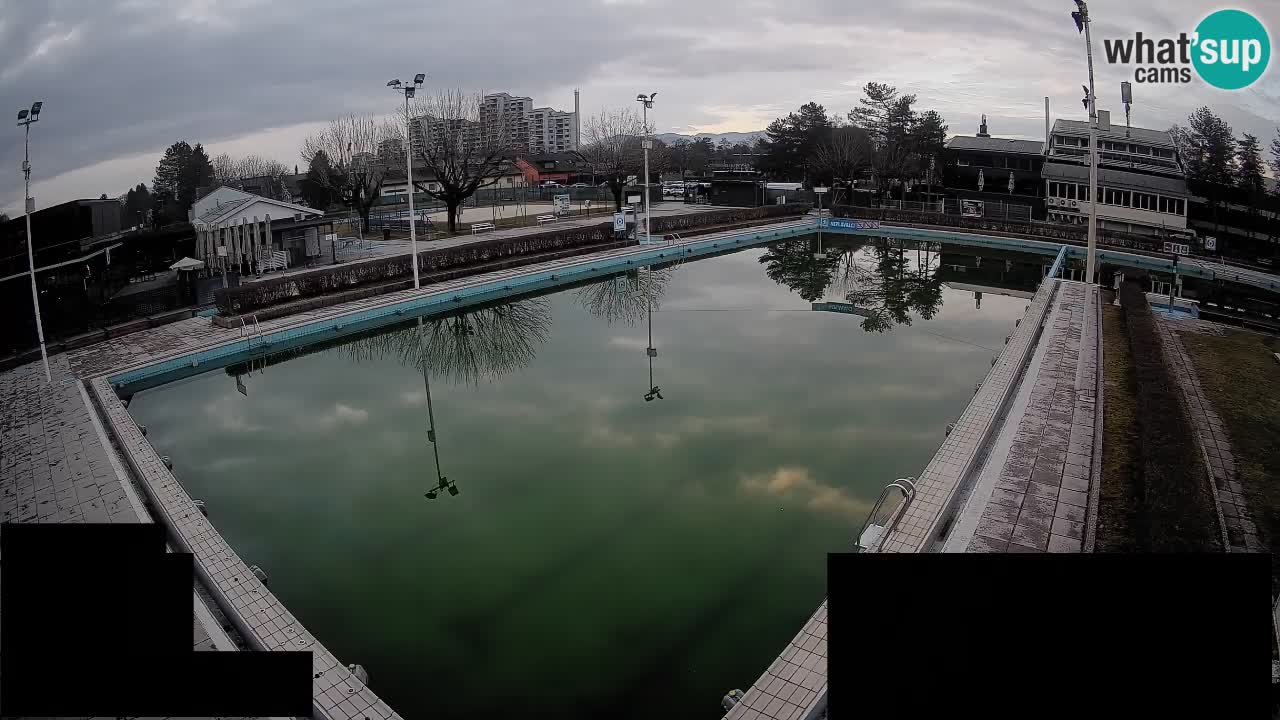 LiveCam Celje – Piscina principale