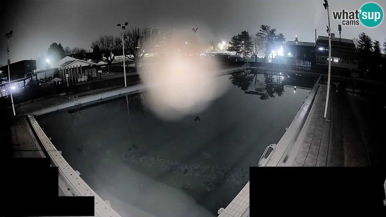 Web kamera Celje – Godišnji bazen za kupanje – glavni bazen