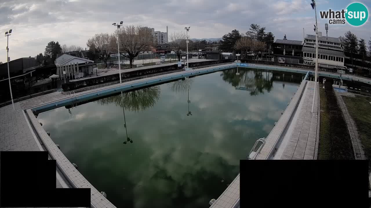 Web kamera Celje – Godišnji bazen za kupanje – glavni bazen