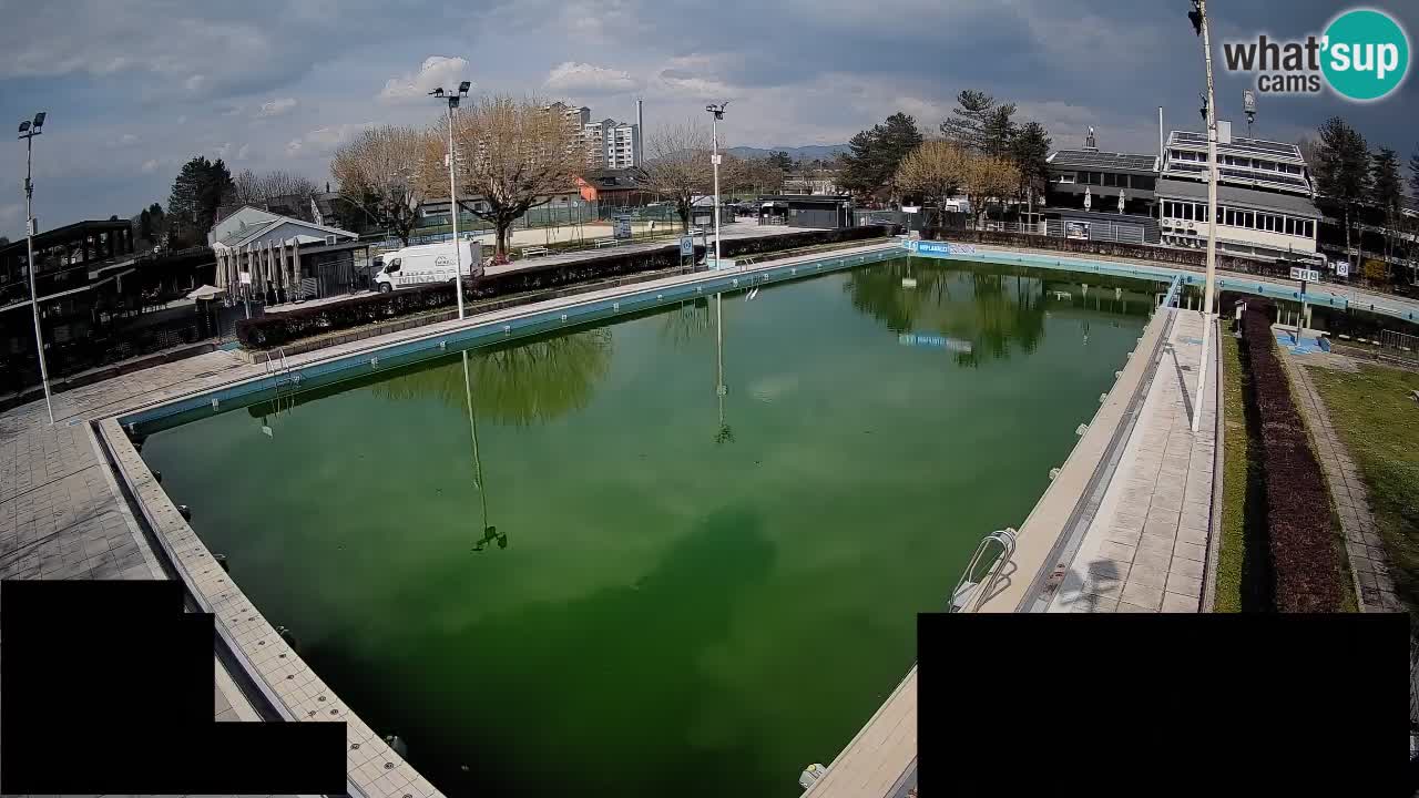 Web kamera Celje – Godišnji bazen za kupanje – glavni bazen