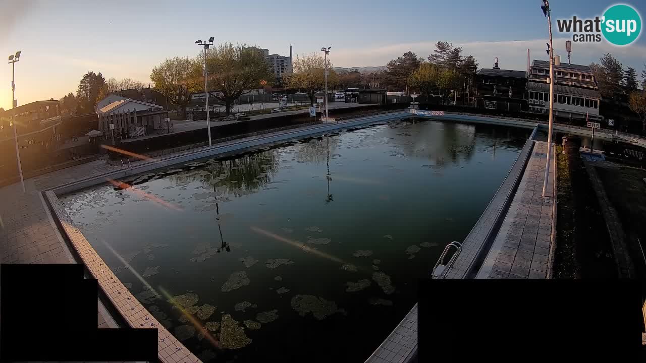 Web kamera Celje – Godišnji bazen za kupanje – glavni bazen
