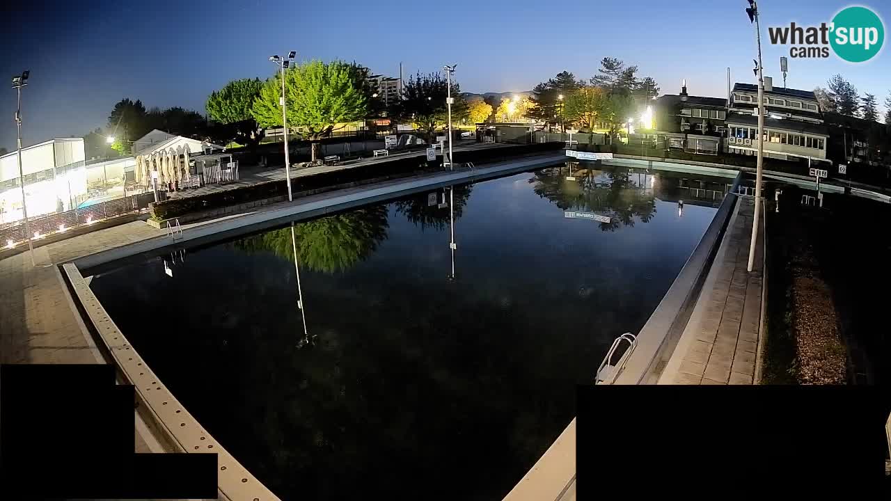 Web kamera Celje – Godišnji bazen za kupanje – glavni bazen