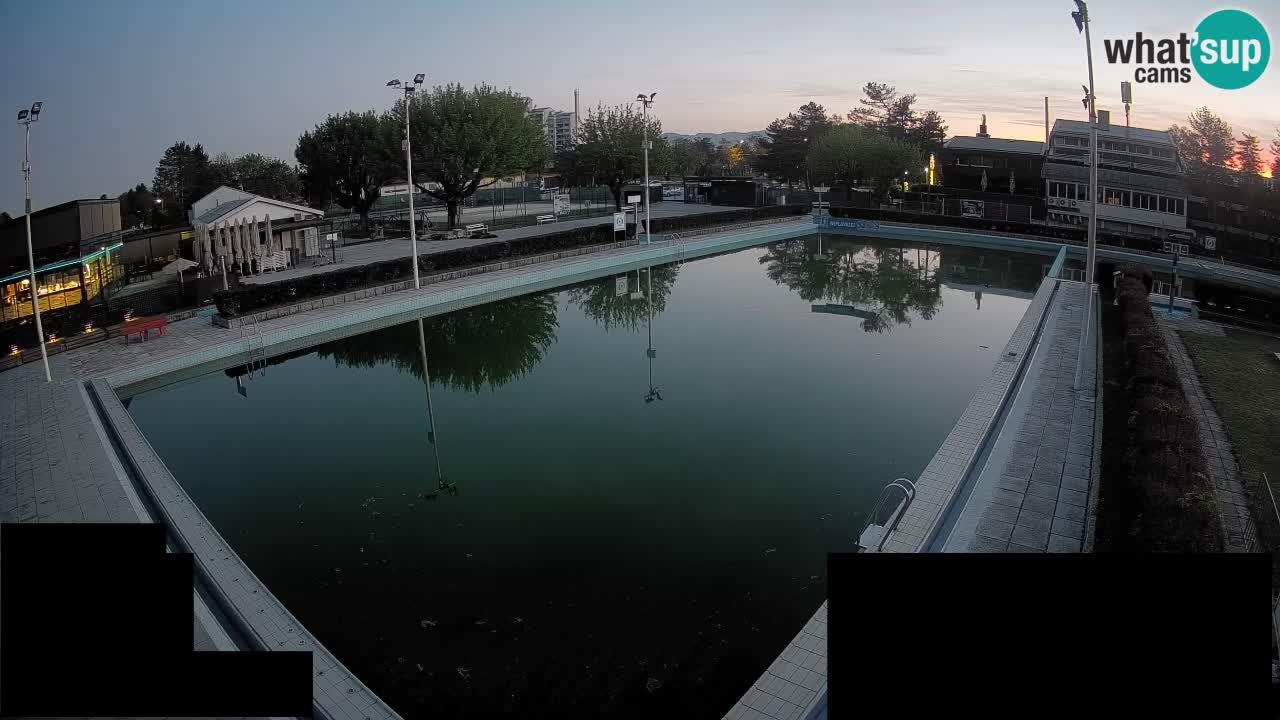 Webcam Celje – Main swimming pool