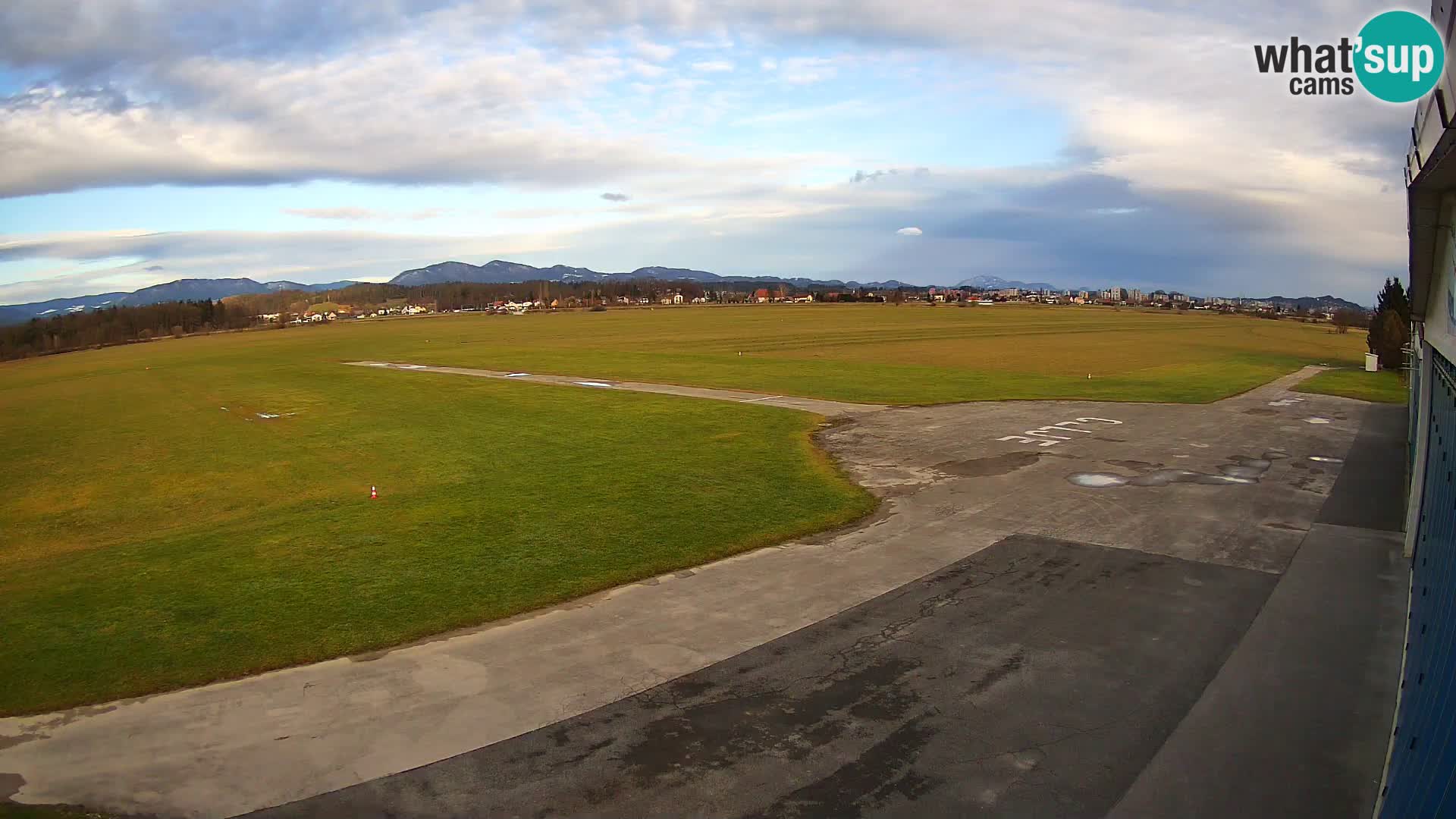 Webcam Celje Airfield | LJCL | Slovenia