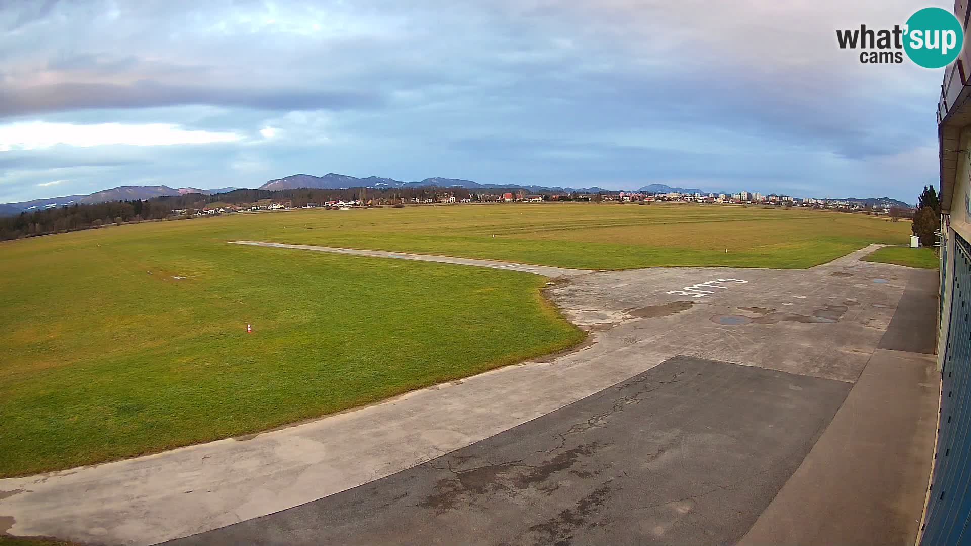 Webcam Celje Airfield | LJCL | Slovenia