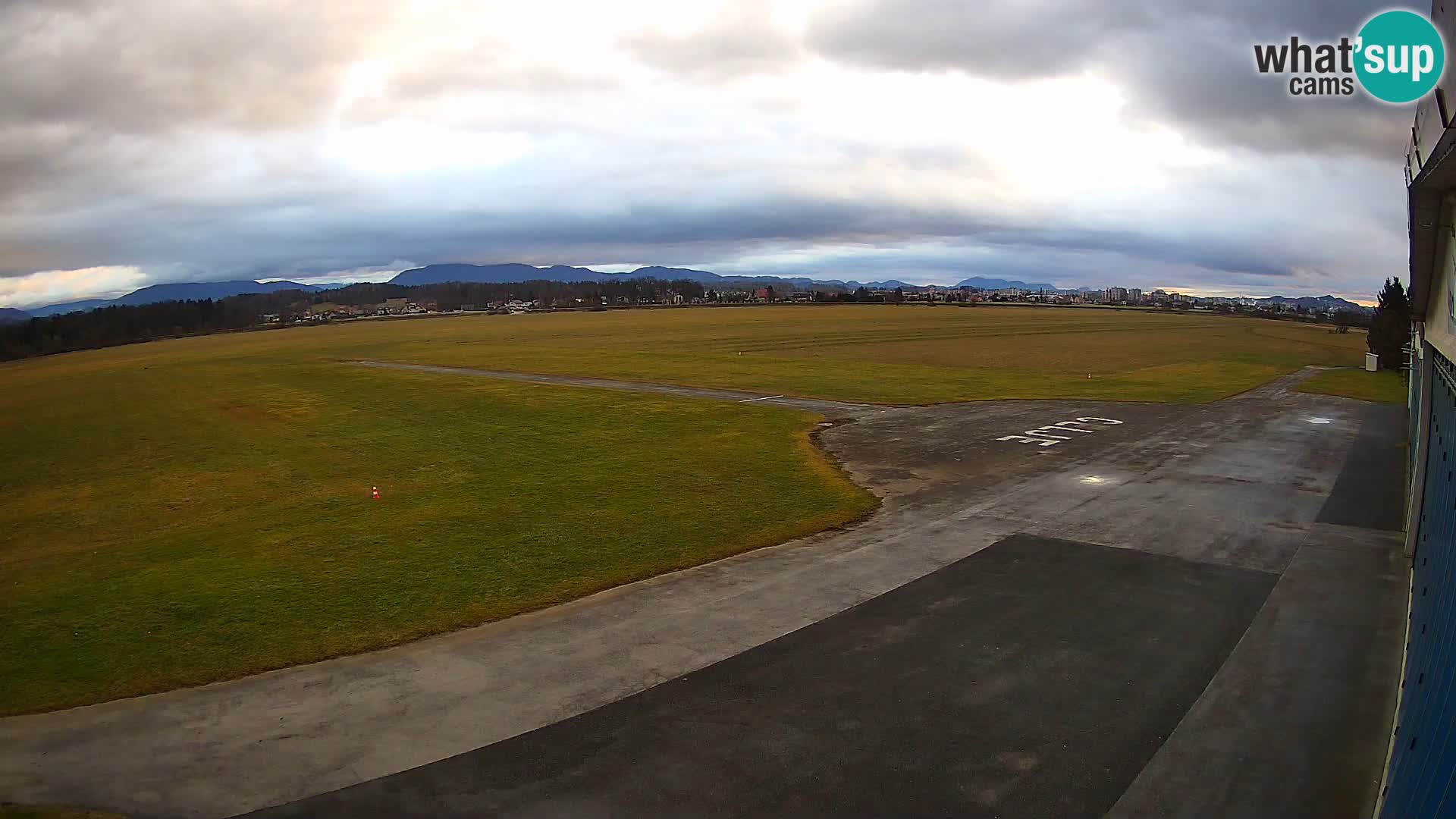 Webcam Celje Airfield | LJCL | Slovenia