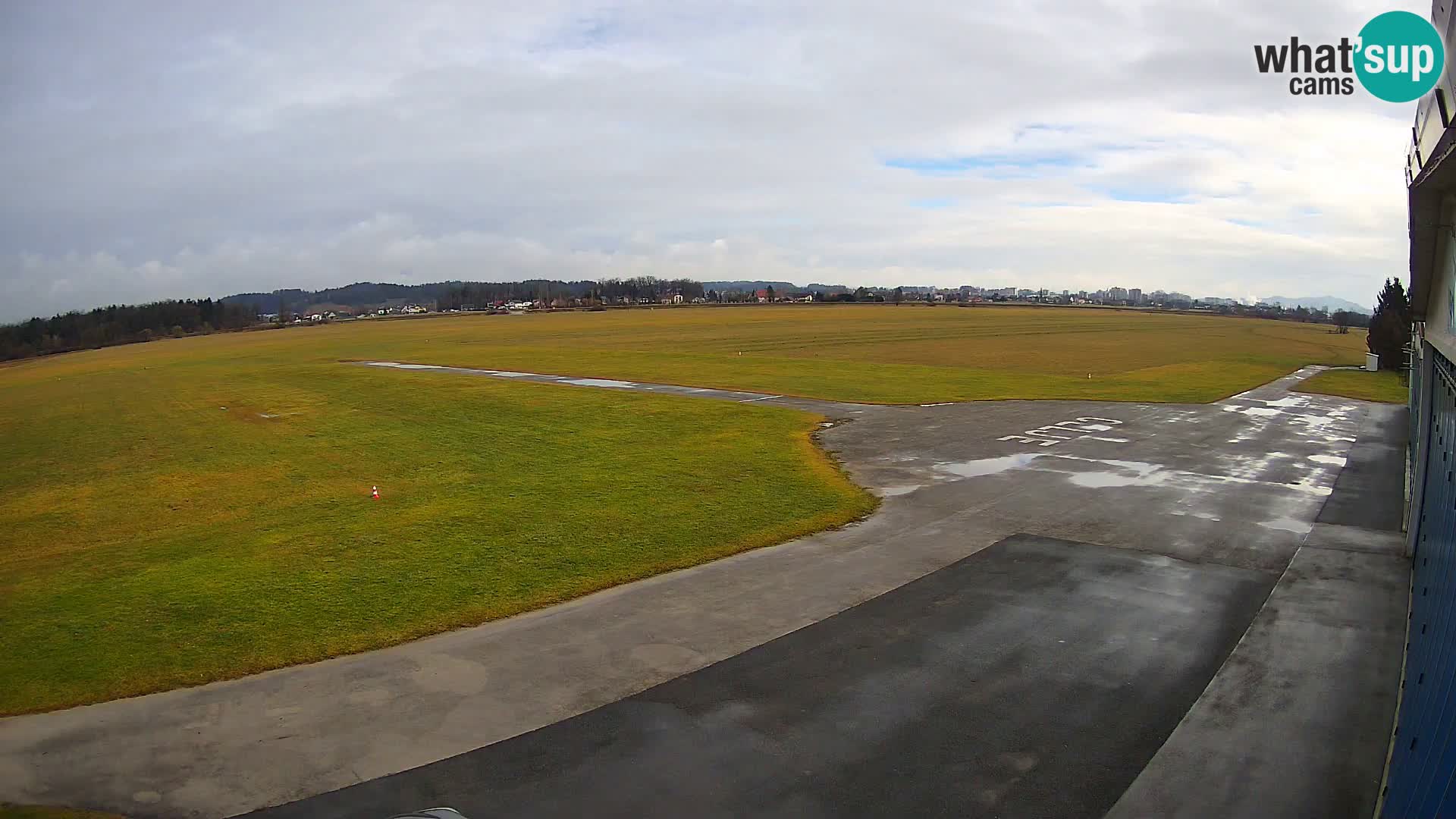 Webcam Celje Airfield | LJCL | Slovenia