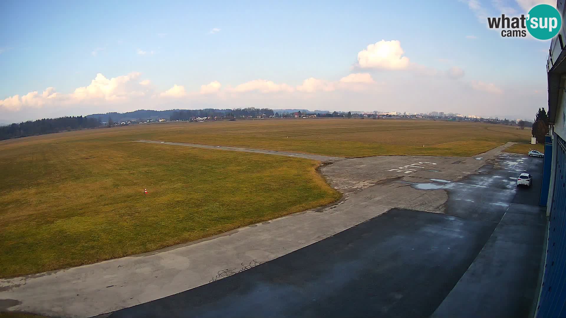 Webcam Celje Airfield | LJCL | Slovenia