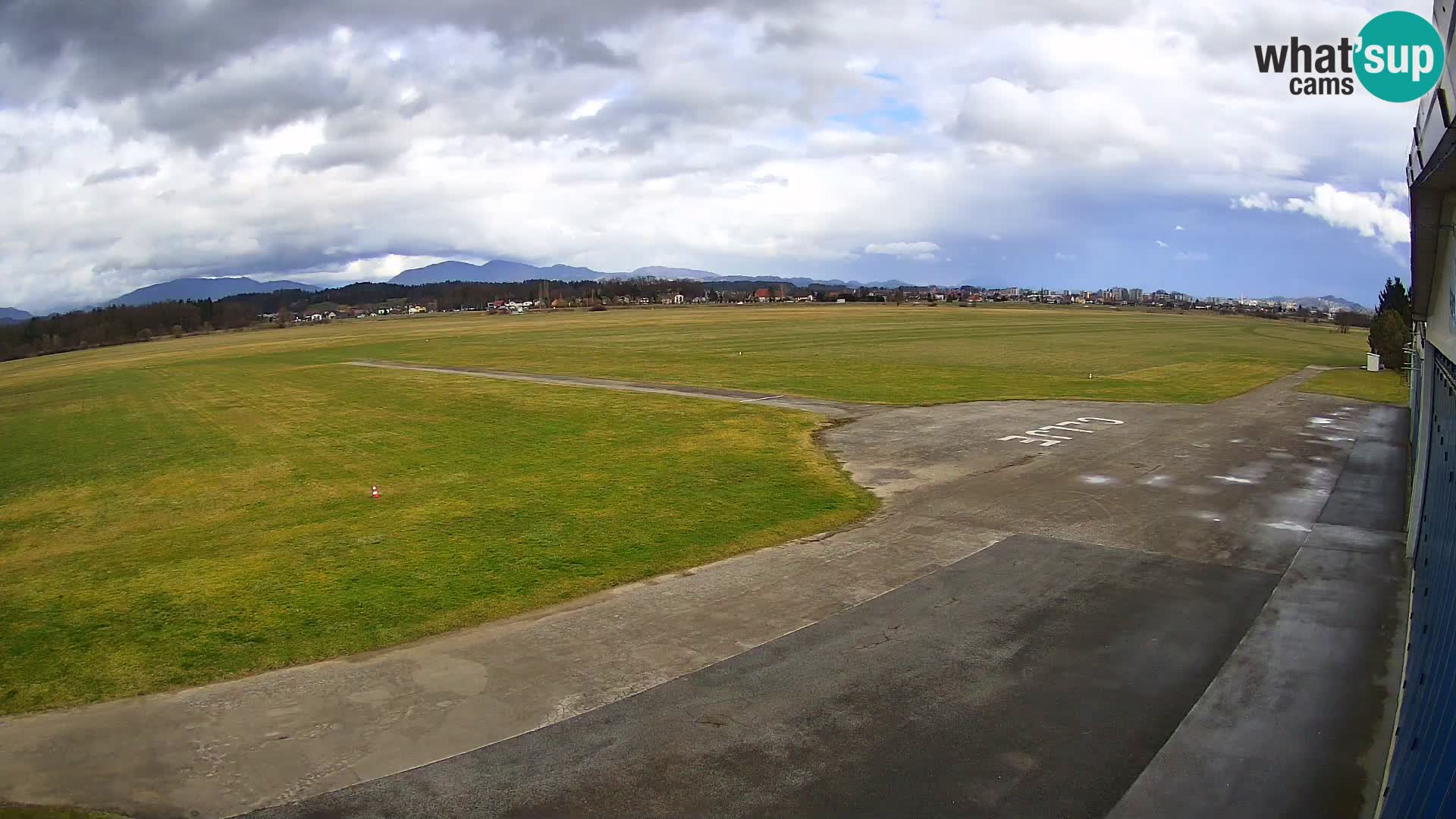 Webcam Celje Airfield | LJCL | Slovenia