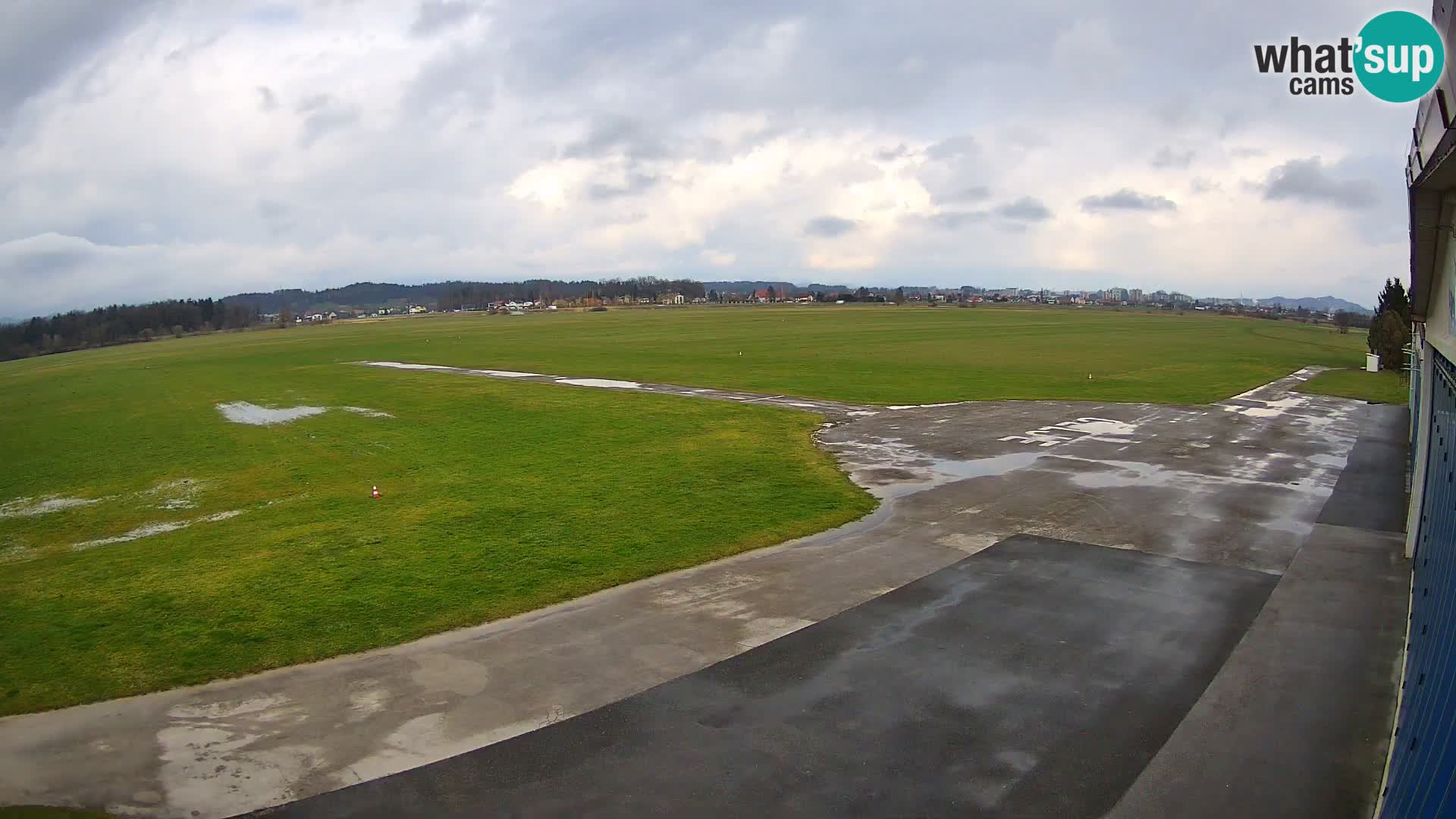 Webcam Celje Airfield | LJCL | Slovenia