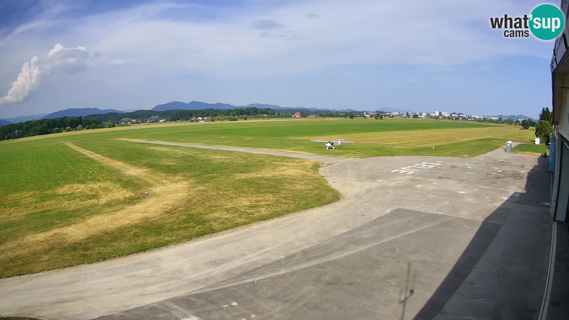 Webcam Celje Airfield | LJCL | Slovenia