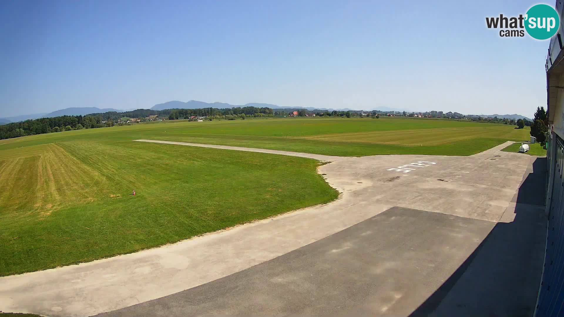 Web kamera Zračna luka Celje | LJCL | Slovenia