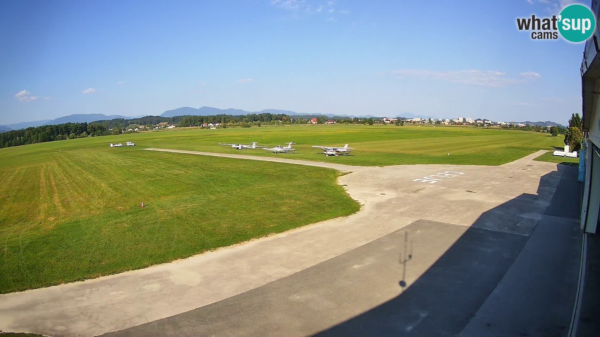 Web kamera Zračna luka Celje | LJCL | Slovenia