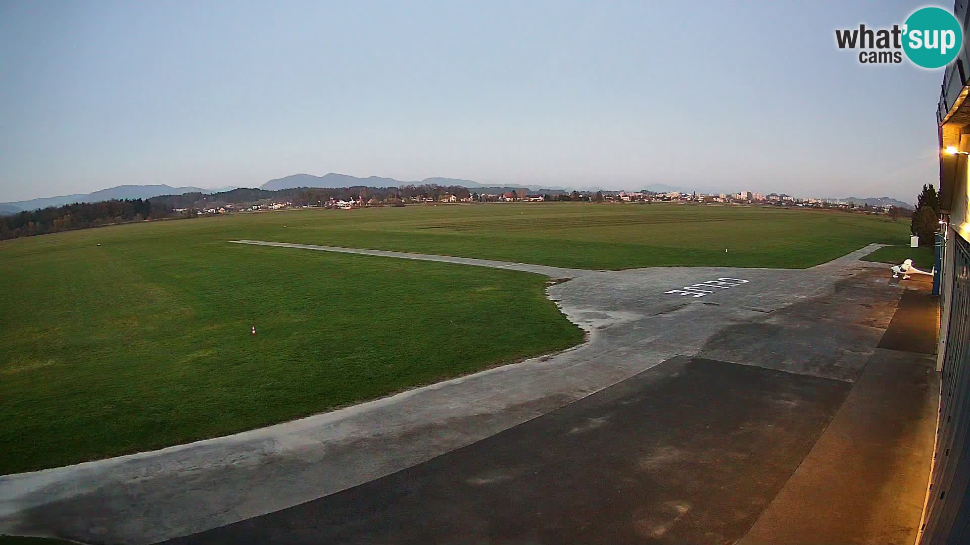 Web kamera Zračna luka Celje | LJCL | Slovenia