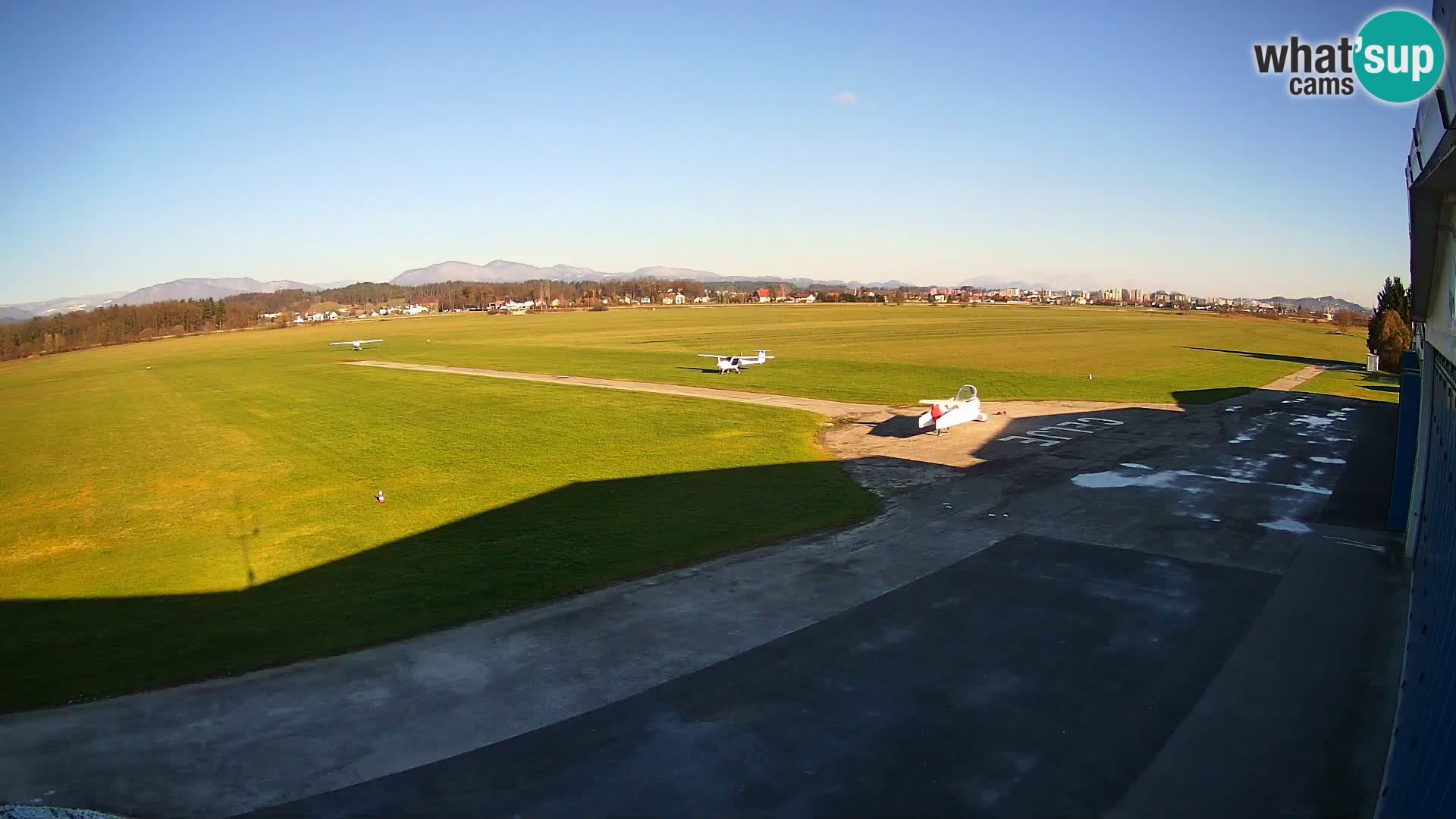 Web kamera Zračna luka Celje | LJCL | Slovenia