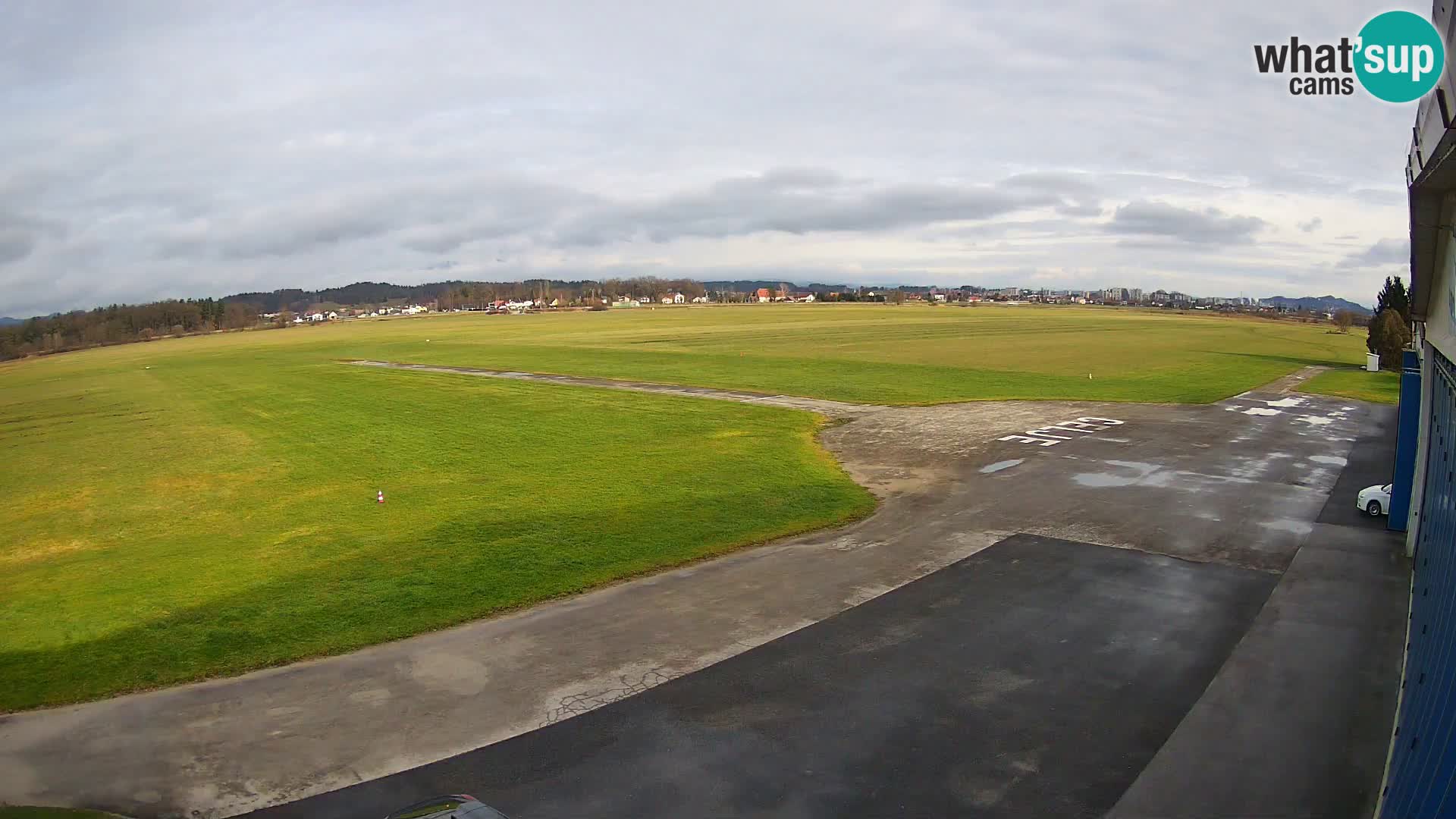 Webcam Celje Airfield | LJCL | Slovenia