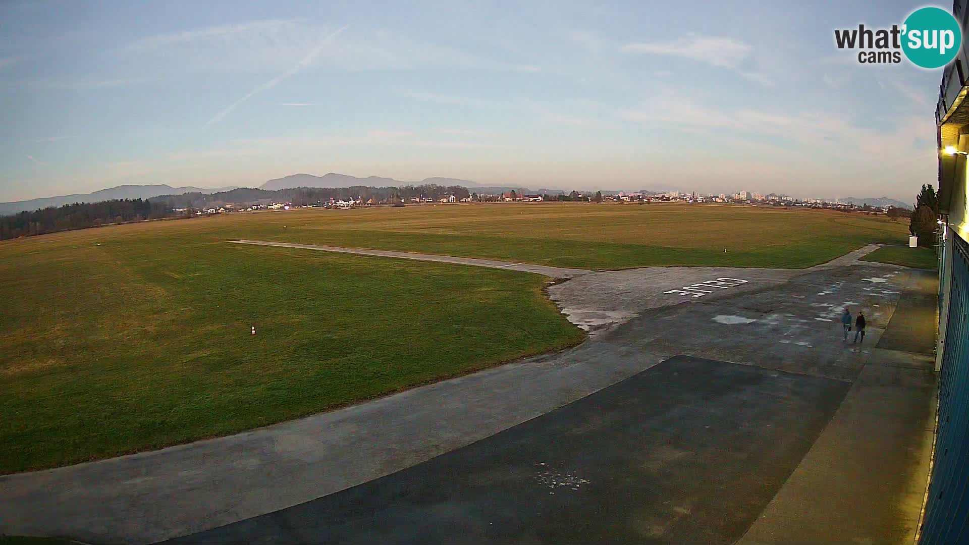Web kamera Zračna luka Celje | LJCL | Slovenia