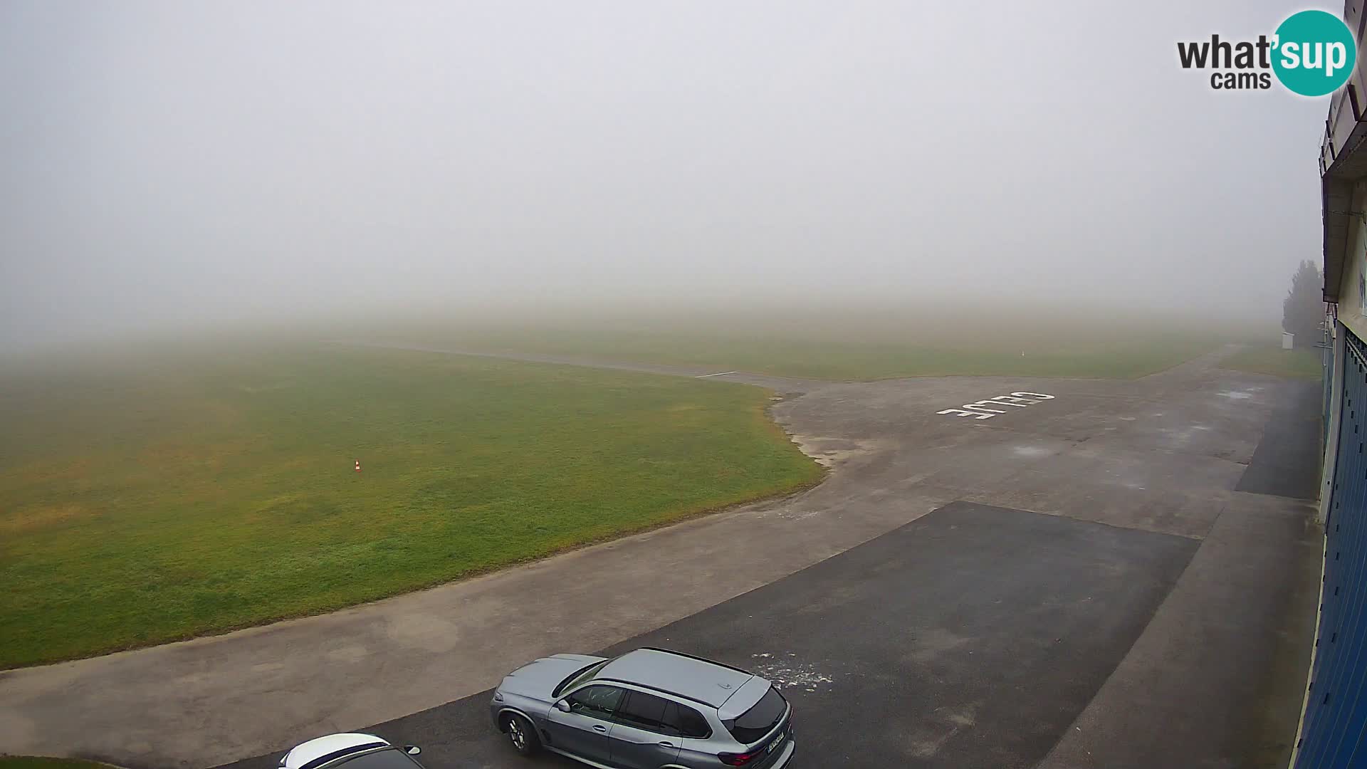 Web kamera Zračna luka Celje | LJCL | Slovenia