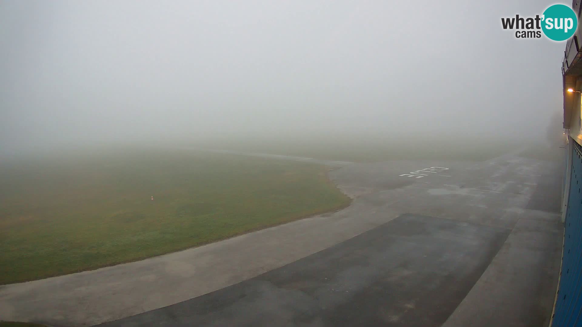 Web kamera Zračna luka Celje | LJCL | Slovenia