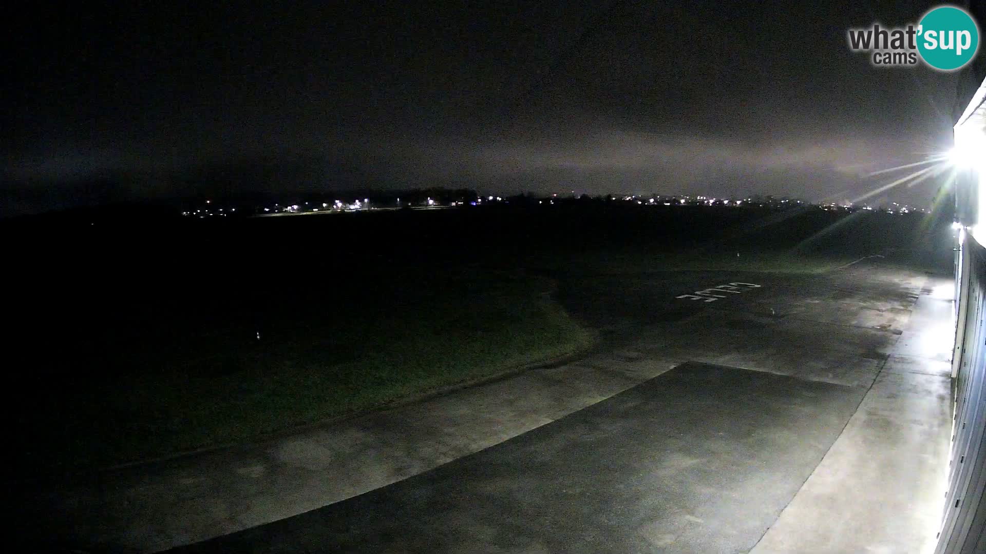 Web kamera Zračna luka Celje | LJCL | Slovenia