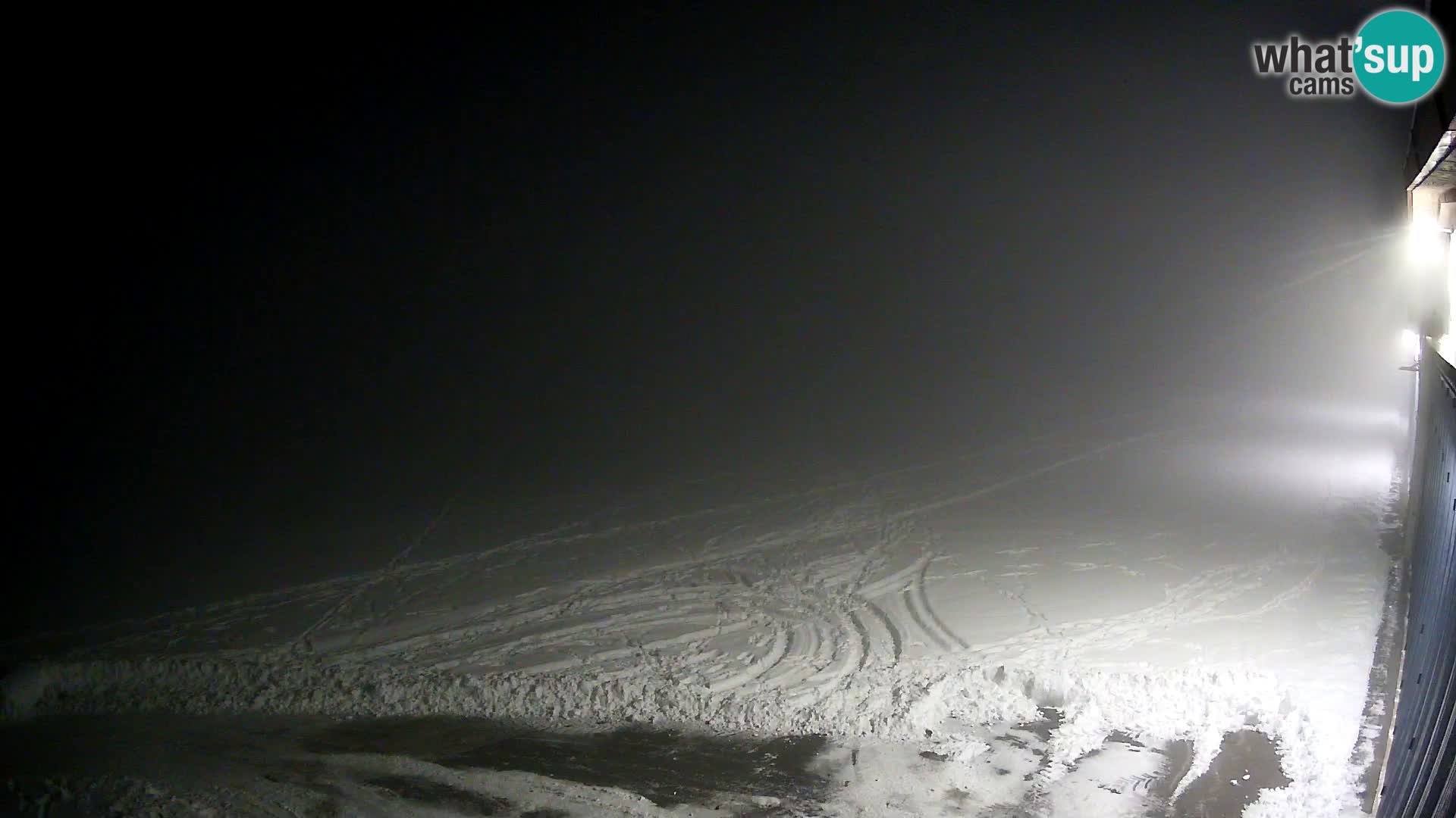 Web kamera Zračna luka Celje | LJCL | Slovenia