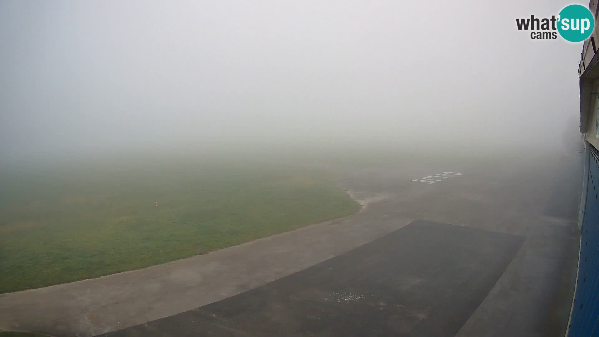 Web kamera Zračna luka Celje | LJCL | Slovenia