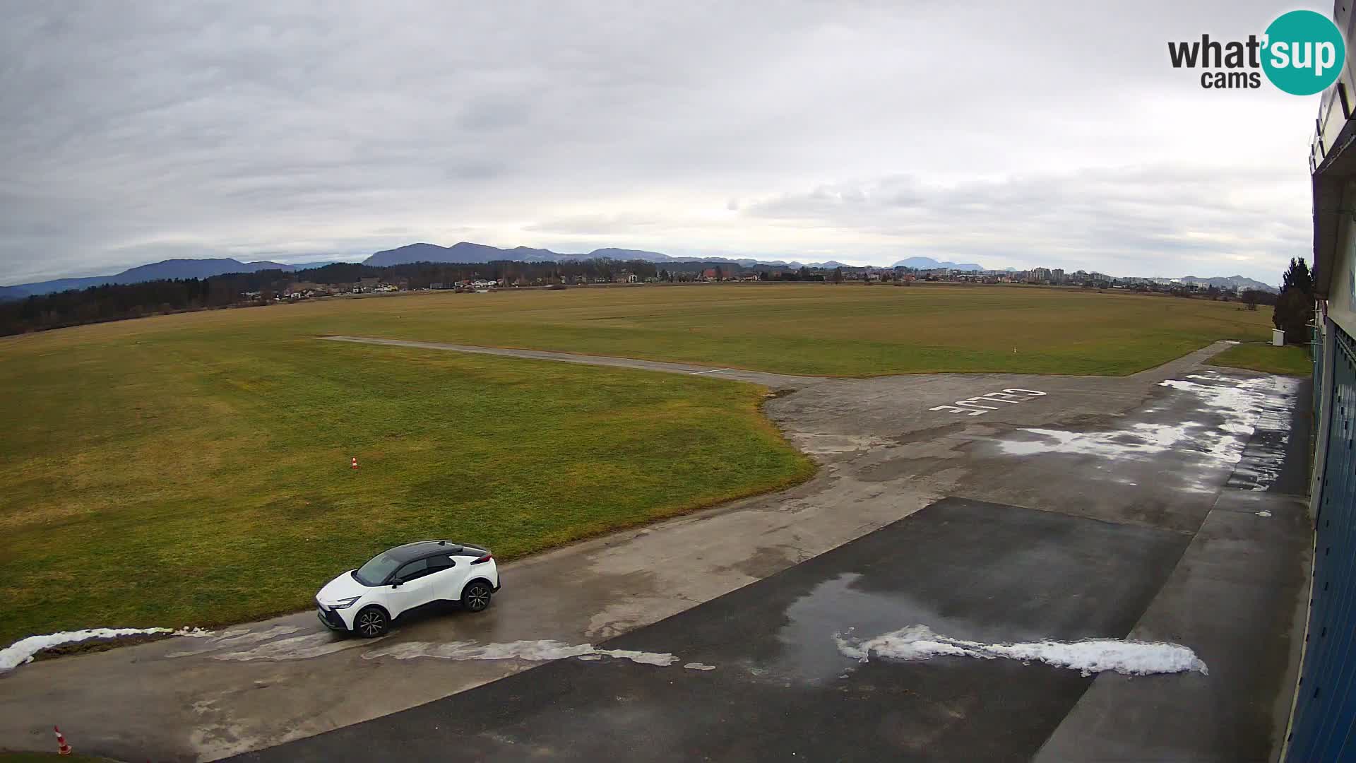 Webcam Celje Airfield | LJCL | Slovenia