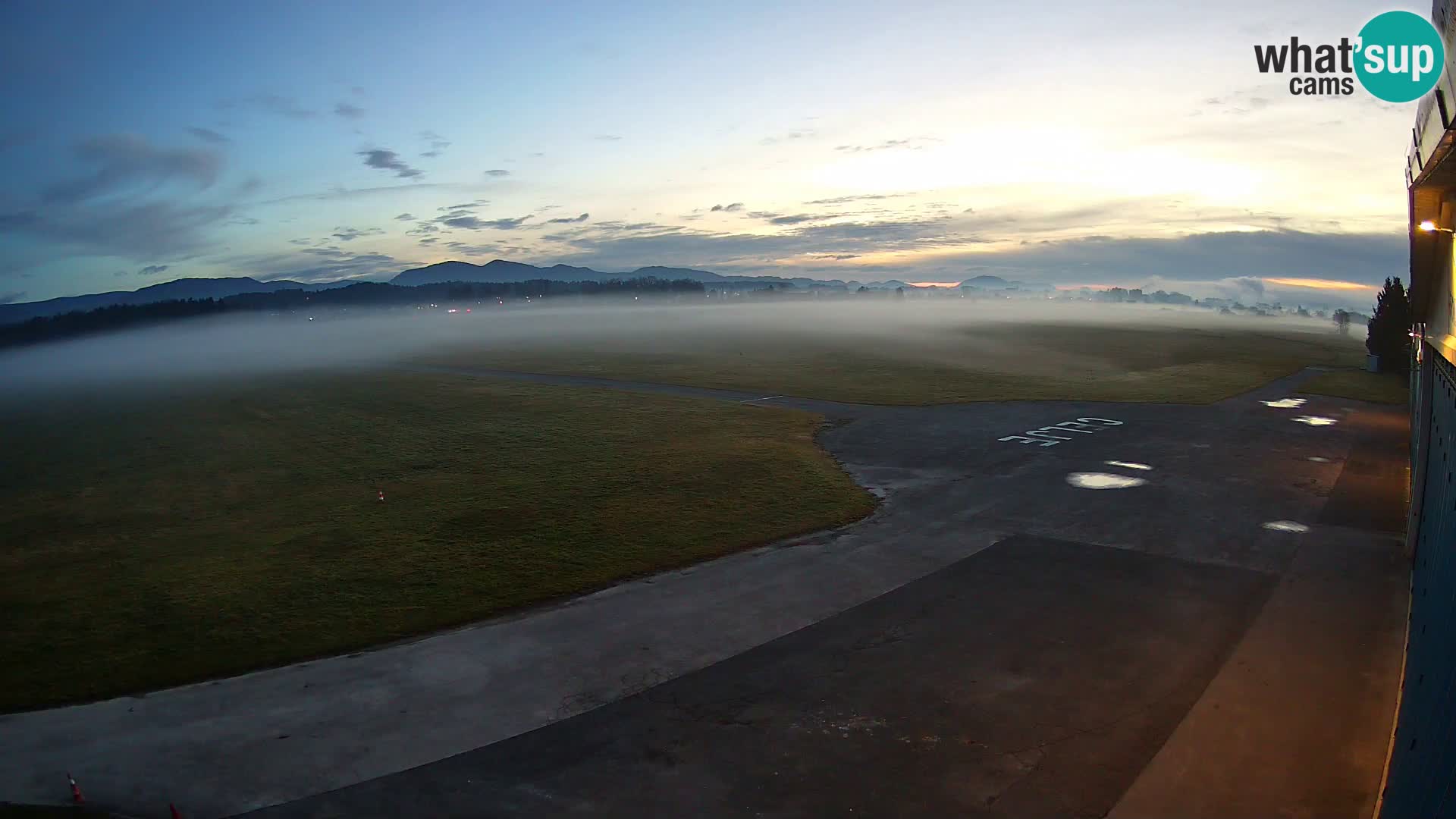 Web kamera Zračna luka Celje | LJCL | Slovenia