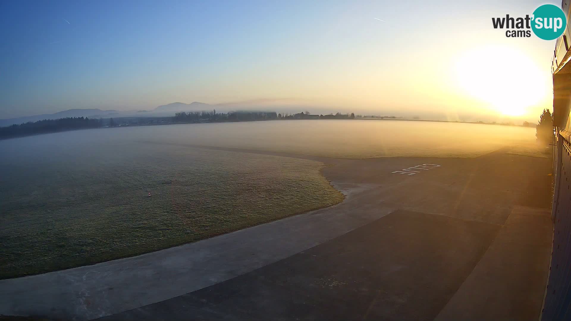 Web kamera Zračna luka Celje | LJCL | Slovenia