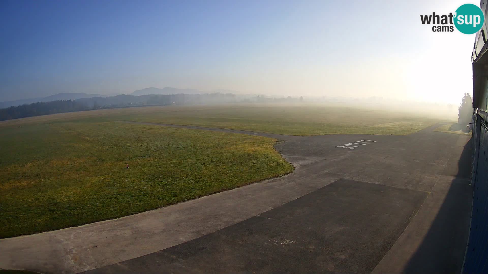 Web kamera Zračna luka Celje | LJCL | Slovenia