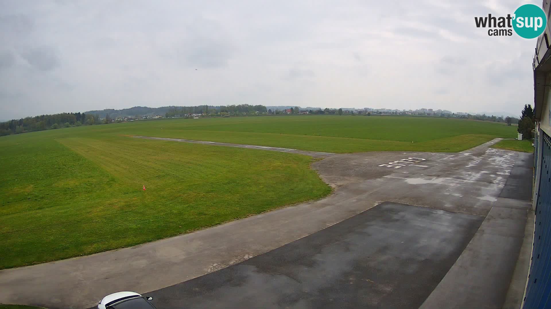 Web kamera Zračna luka Celje | LJCL | Slovenia