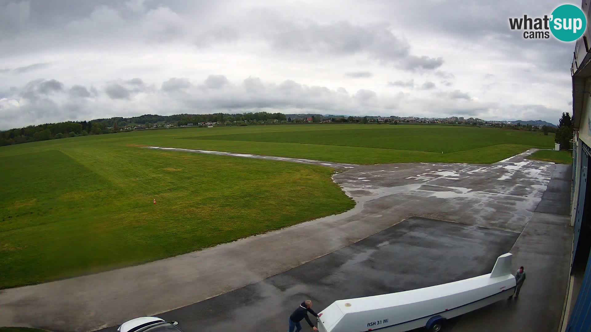 Web kamera Zračna luka Celje | LJCL | Slovenia