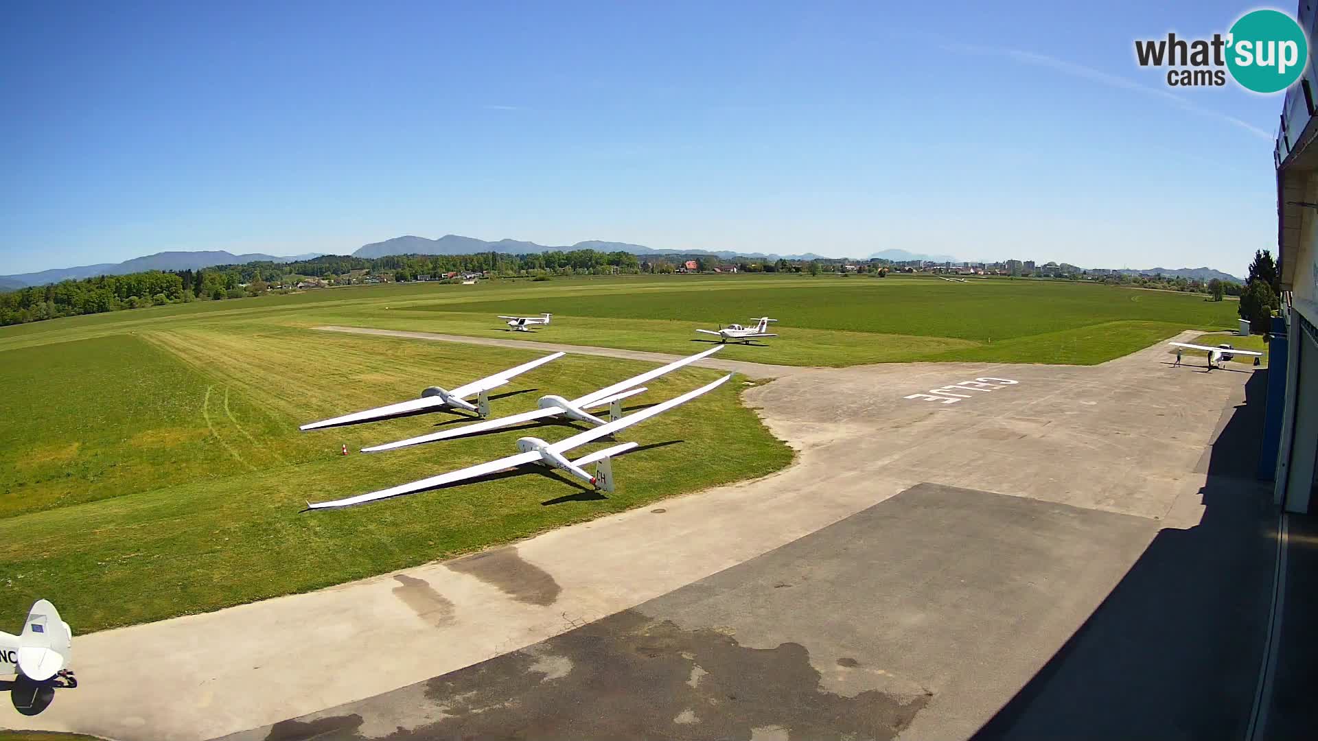 Web kamera Zračna luka Celje | LJCL | Slovenia