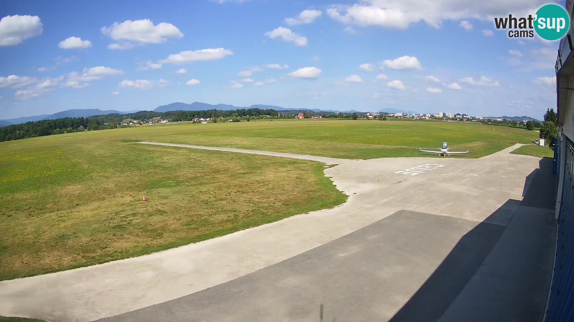 Web kamera Zračna luka Celje | LJCL | Slovenia