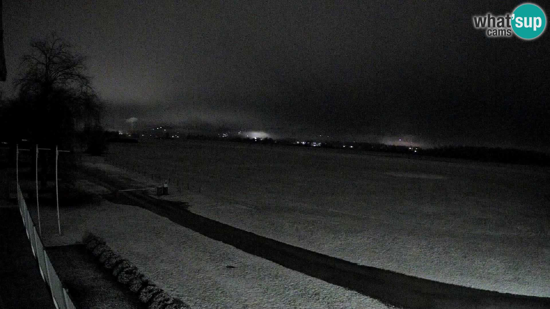 Celje Airfield livecam | LJCL | Slovenia