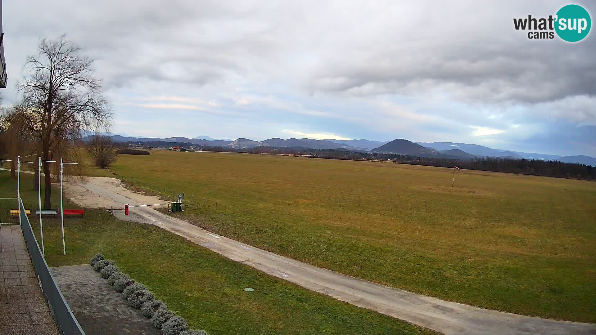 Celje Airfield livecam | LJCL | Slovenia