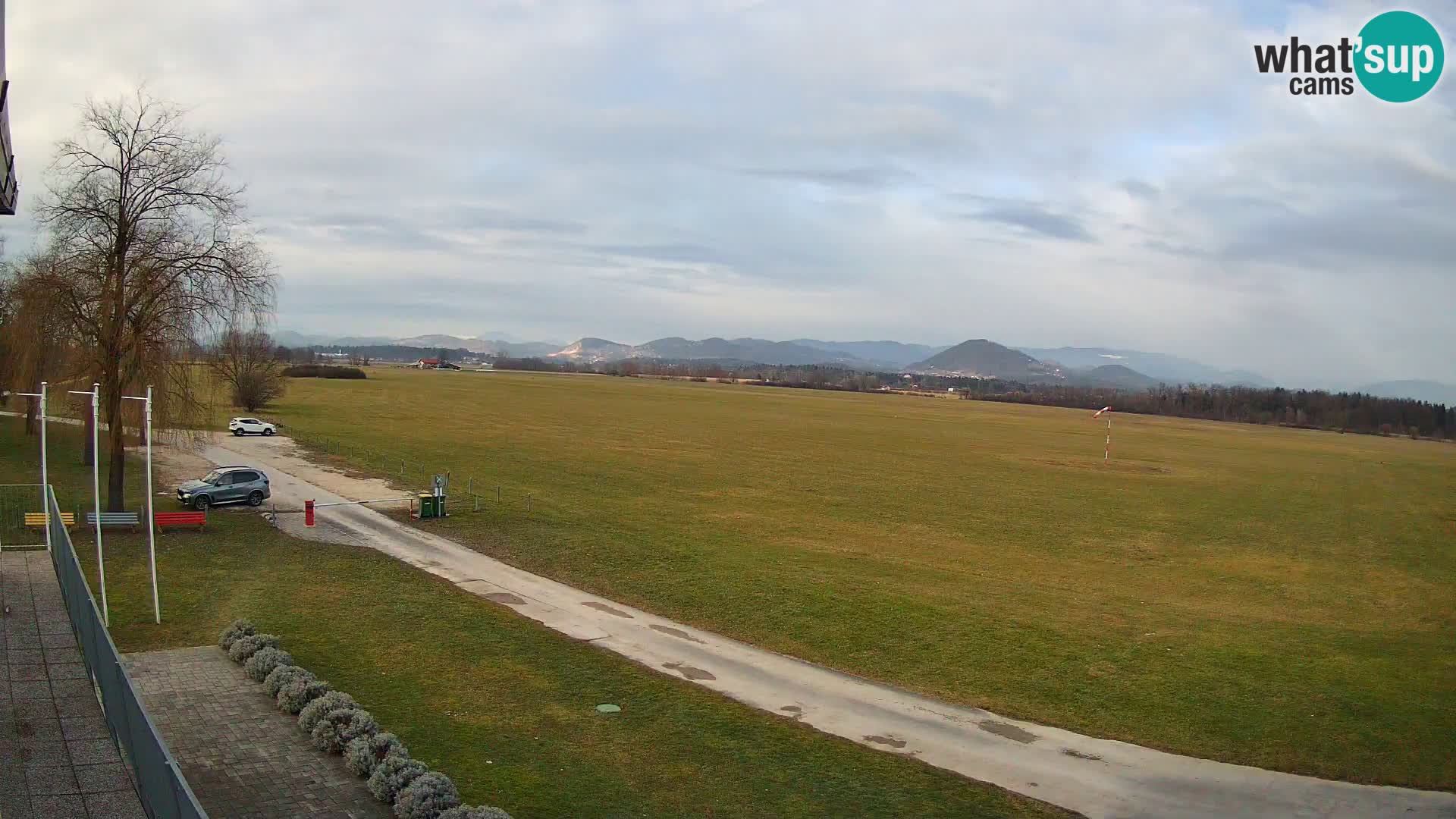 Celje Airfield livecam | LJCL | Slovenia