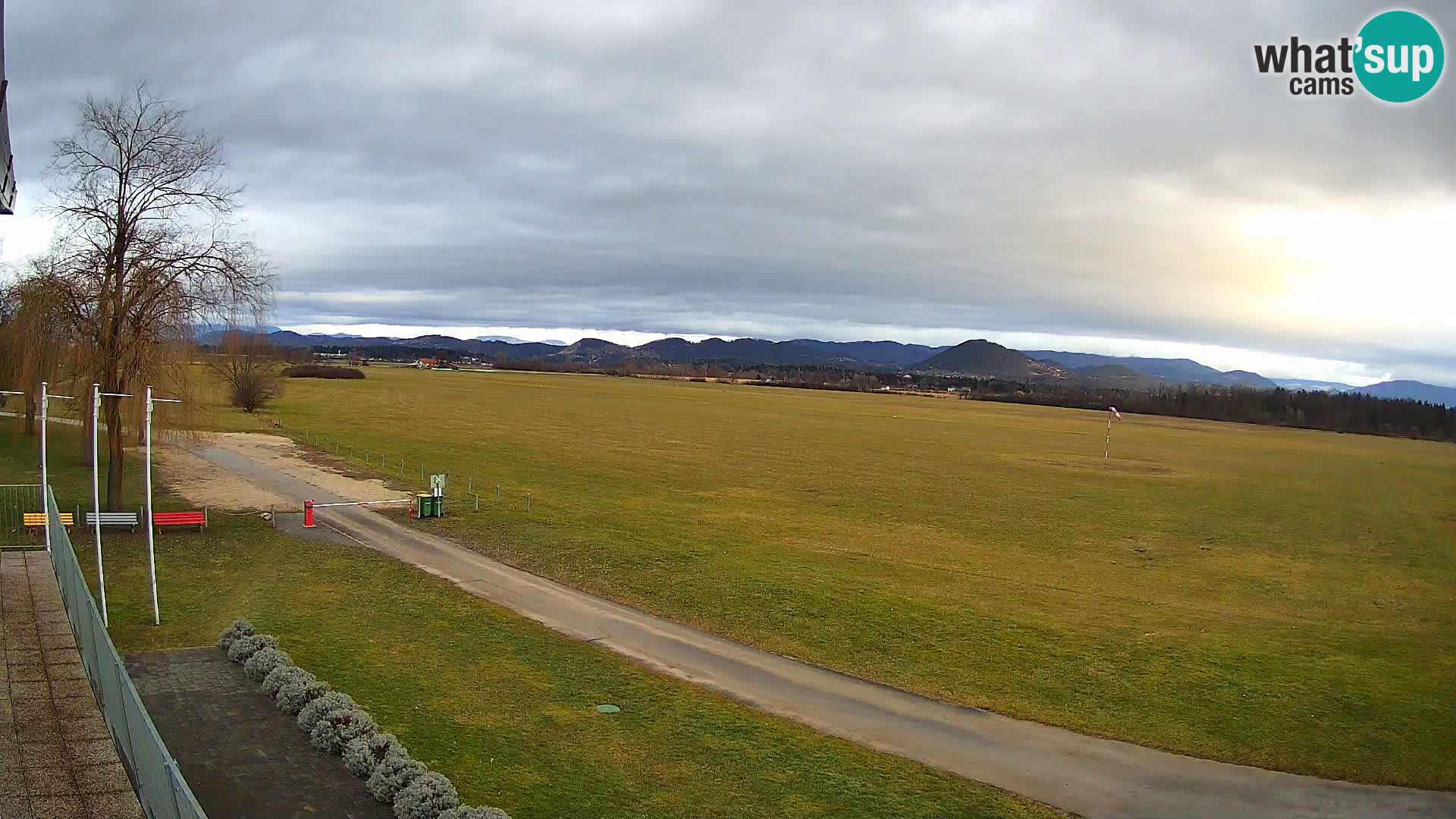 Celje Airfield livecam | LJCL | Slovenia