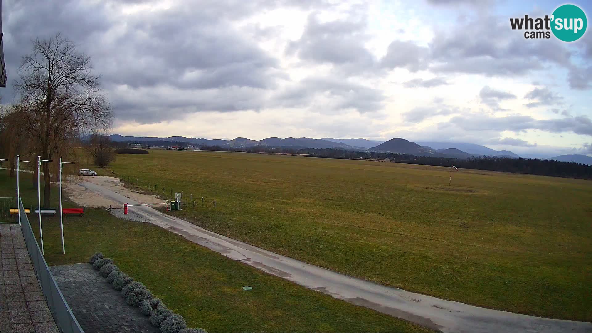 Celje Airfield livecam | LJCL | Slovenia