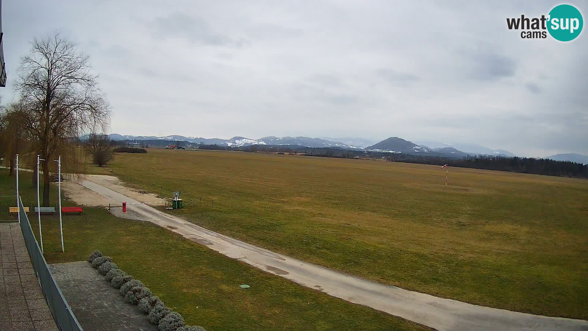 Celje Airfield livecam | LJCL | Slovenia